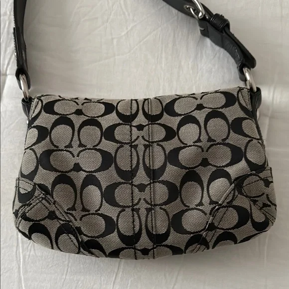Coach Black and Gray Shoulder Bag - Picture 4 of 11